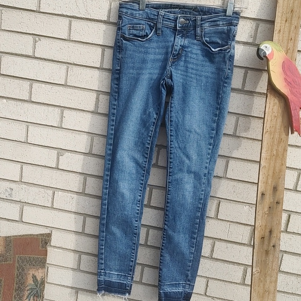 Universal Threads 👖 - Picture 2 of 9